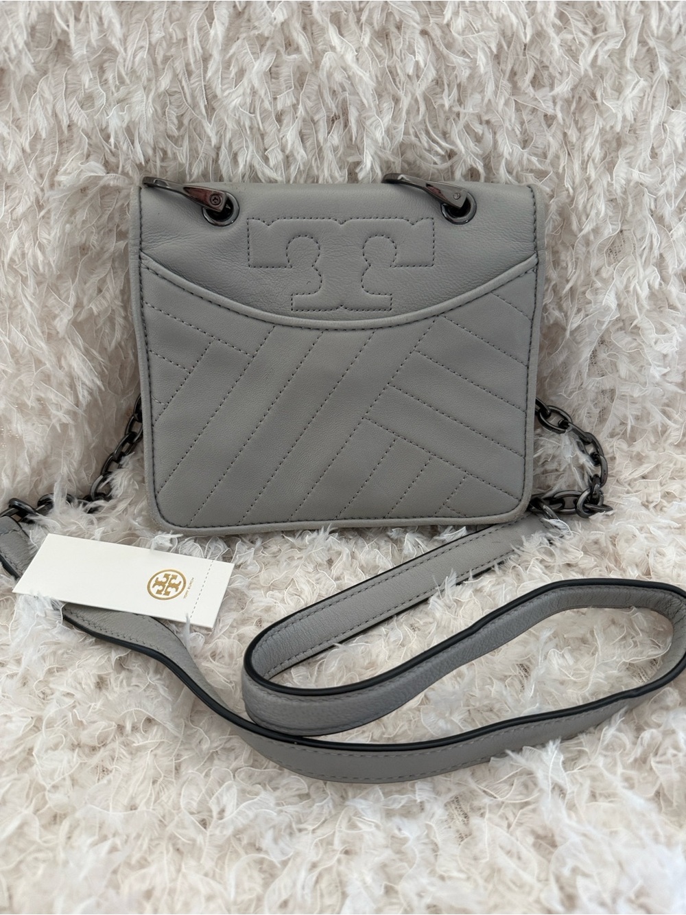 TORY BURCH ALEXA MINI 🩶Grey Quilted Leather Crossbody
